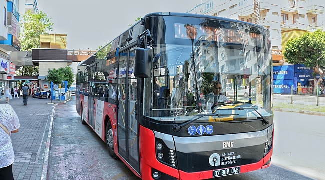 Antalya'da İşçi Bayramı'nda Ücretsiz Ulaşım