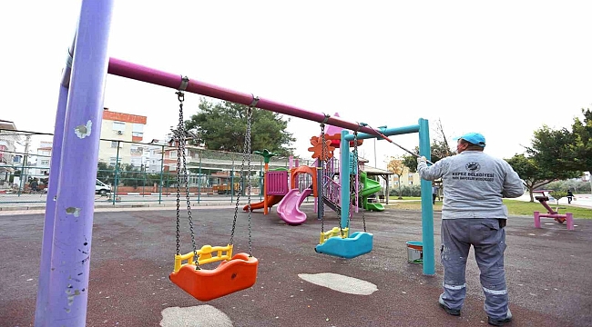 Kepez'de 64 Park Yenilendi ve Modernize Edildi